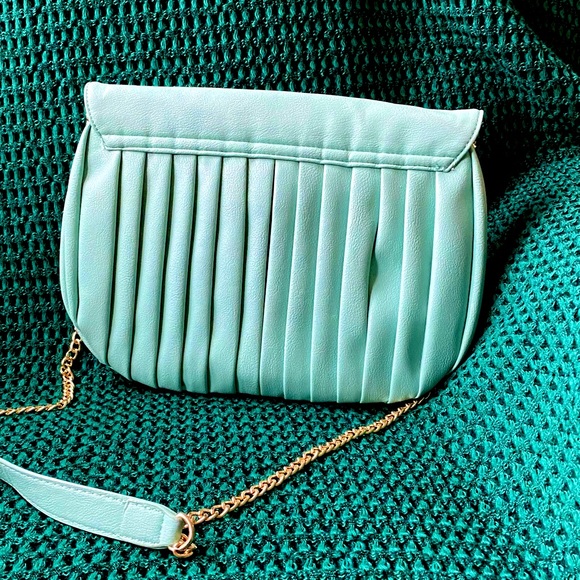 Call It Spring Pebbled Leather Pleated Flap Crossbody Bag with Tassel Gold Chain - Picture 8 of 12